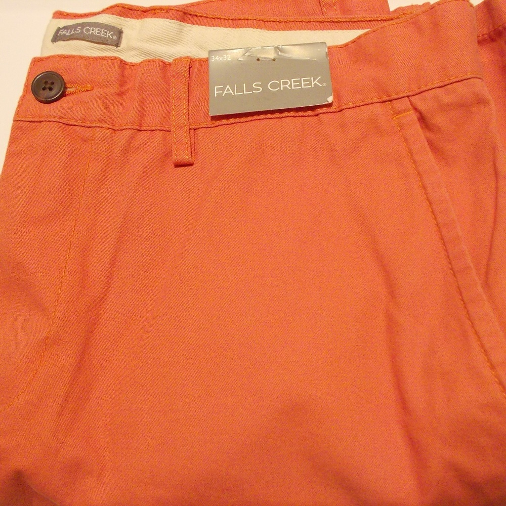 Falls creekmens size 34/32 straight chino jeans